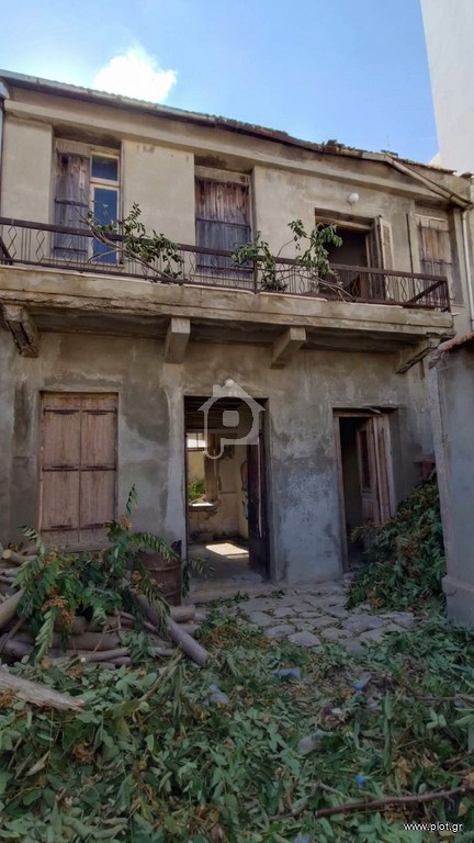 Οικόπεδο 168 τ.μ. προς πώληση, Τρεις Καμάρες