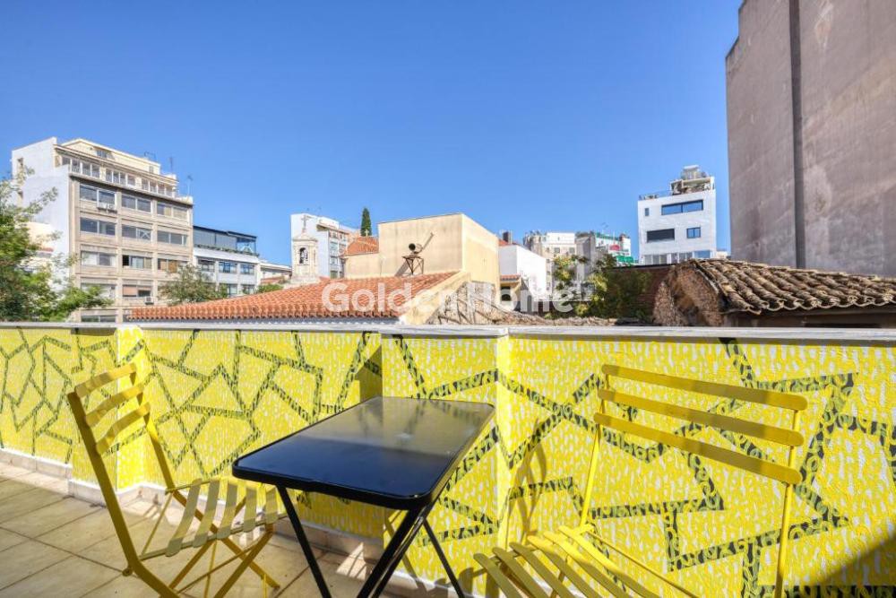 Κτίριο 370 τ.μ. προς πώληση, Θησείο