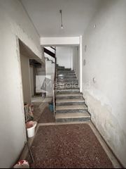 Κτίριο 600 τ.μ. για πώληση