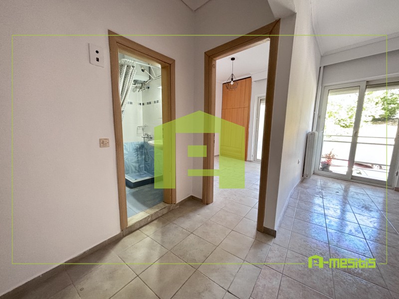 Studio / γκαρσονιέρα 45 τ.μ. προς ενοικίαση, Παπάφη
