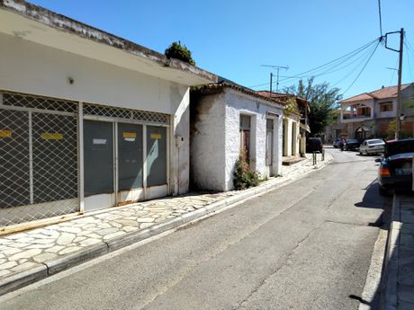 Επιχειρηματικό κτίριο 60 τ.μ. πρός πώληση