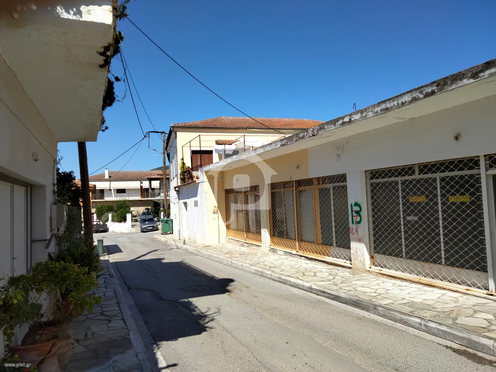 Επιχειρηματικό κτίριο 60 τ.μ. πρός πώληση, Μαγνησία, Σούρπη