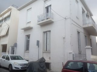Επιχειρηματικό κτίριο 300 τ.μ. για πώληση