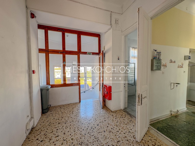 Επιχειρηματικό κτίριο 443 τ.μ. πρός ενοικίαση, Ν. Χίου, Χίος