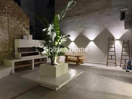 Επιχειρηματικό κτίριο 630 τ.μ. πρός πώληση