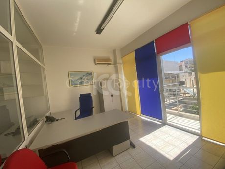 Επιχειρηματικό κτίριο 250 τ.μ. πρός ενοικίαση