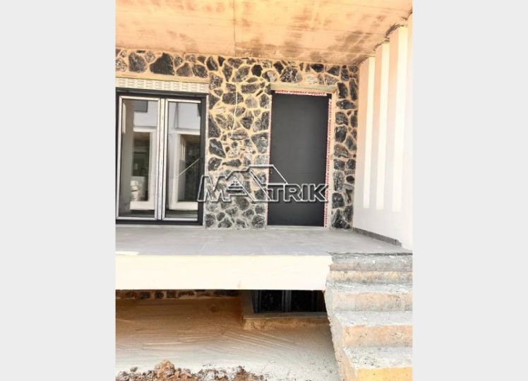 Μεζονέτα 90 τ.μ. προς πώληση, Καλύβες Πολυγύρου