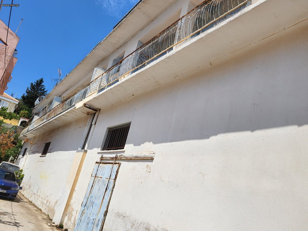 Επιχειρηματικό κτίριο 1.030 τ.μ. πρός πώληση, Ν. Κεφαλονιάς, Κεφαλονιά