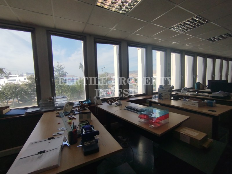 Γραφείο 298 τ.μ. πρός ενοικίαση, Πειραιάς, Λιμάνι