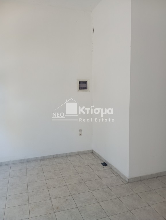 Κατάστημα 42 τ.μ. πρός πώληση, Ν. Ηλείας, Πύργος