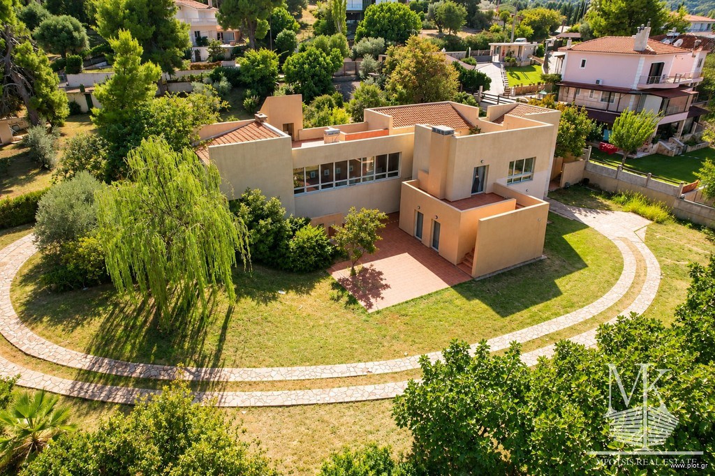 Μεζονέτα 250 τ.μ. πρός πώληση, Αττική - Υπόλοιπο, Μαρκόπουλο Ωρωπού