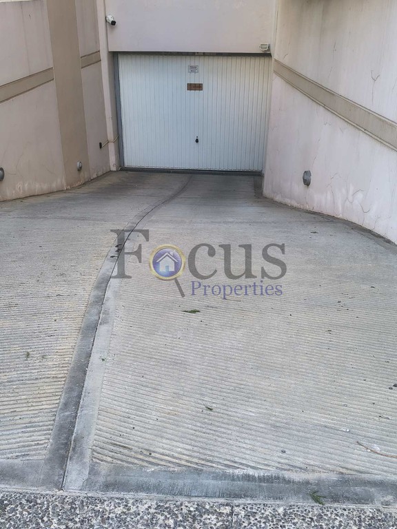 Parking 15,56 τ.μ. πρός πώληση, Αθήνα - Νότια Προάστια, Παλαιό Φάληρο