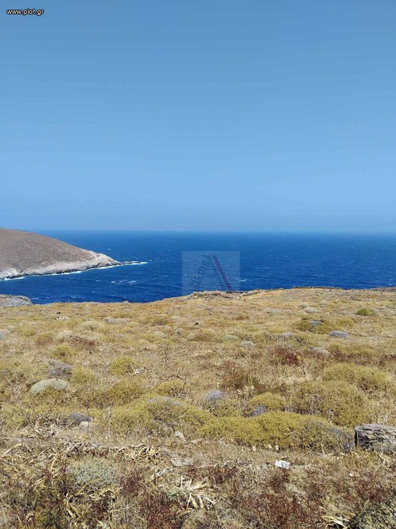 Οικόπεδο 8.000 τ.μ. προς πώληση, Μονή Ταξιαρχών Σερίφου