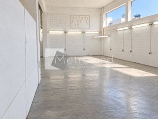 Αίθουσα 230 τ.μ. πρός ενοικίαση, Πειραιάς, Καμίνια-thumb-2
