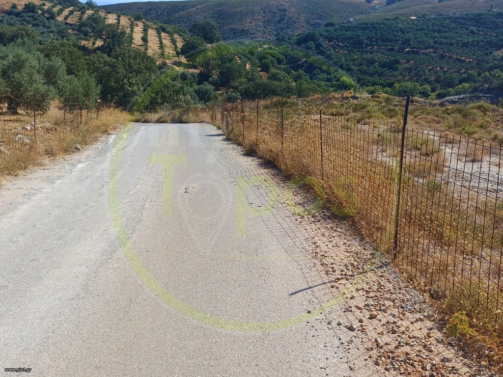 Οικόπεδο 1.385 τ.μ. πρός πώληση, Ν. Ρεθύμνου, Ρέθυμνο