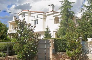 Συγκρότημα διαμερισμάτων 321 τ.μ. για πώληση