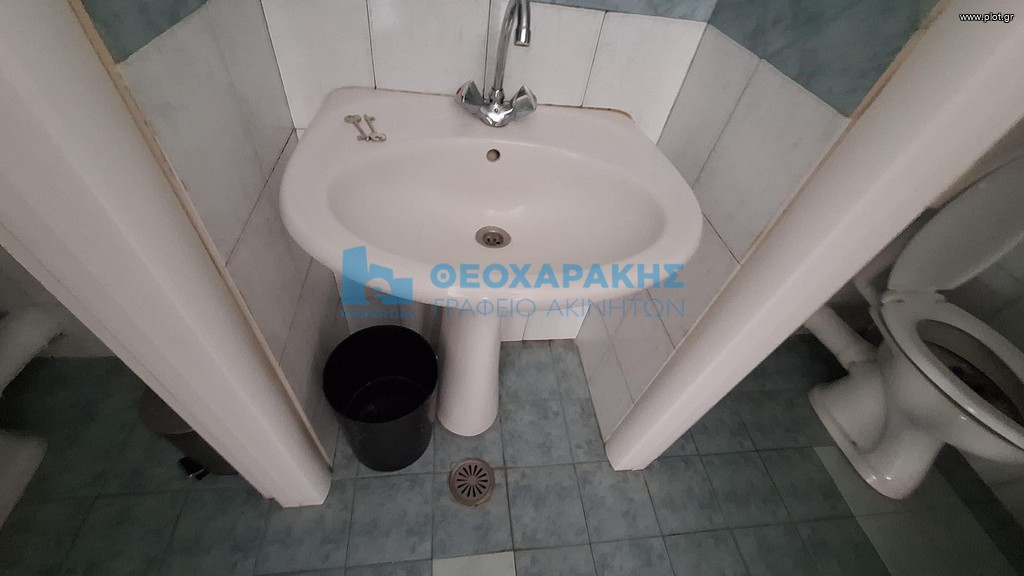 Κατάστημα 56 τ.μ. προς ενοικίαση, Χανιόπορτα
