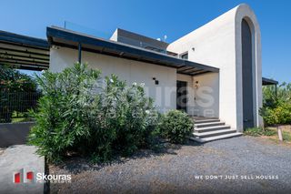 Βίλλα 285 τ.μ. για πώληση, Μεσσηνία, Καλαμάτα-thumb-3
