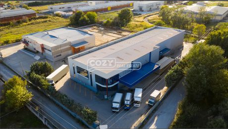 Αποθήκη 1.600 τ.μ. πρός πώληση