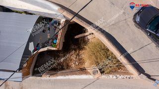 Συγκρότημα διαμερισμάτων 90 τ.μ. για πώληση, Κυκλάδες, Σαντορίνη-thumb-3