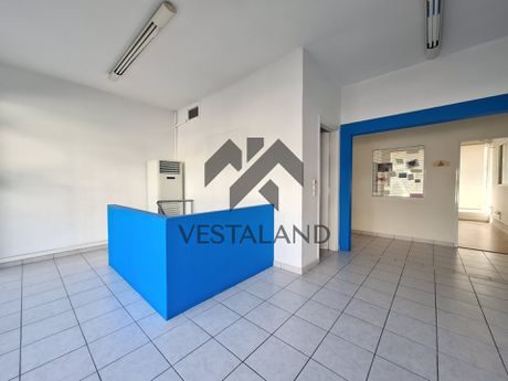 Store 450 sqm for rent