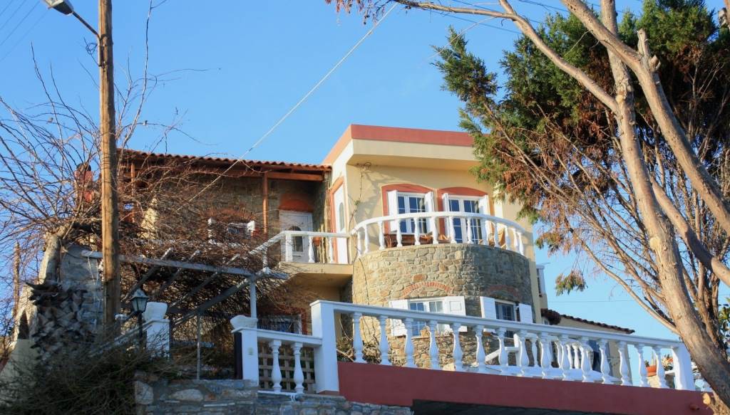 Συγκρότημα διαμερισμάτων 388 τ.μ. πρός πώληση, Κυκλάδες, Σύρος