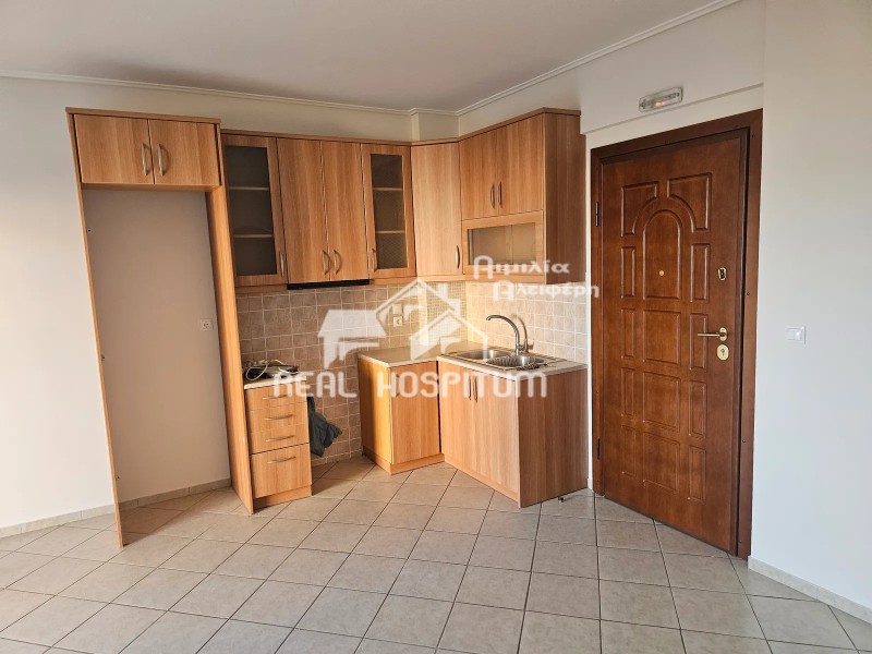Apartment 69 sqm for rent, Athens - West, Petroupoli