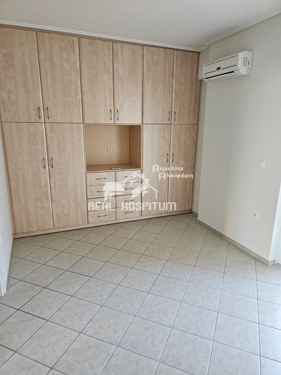 Apartment 69 sqm for rent, Athens - West, Petroupoli