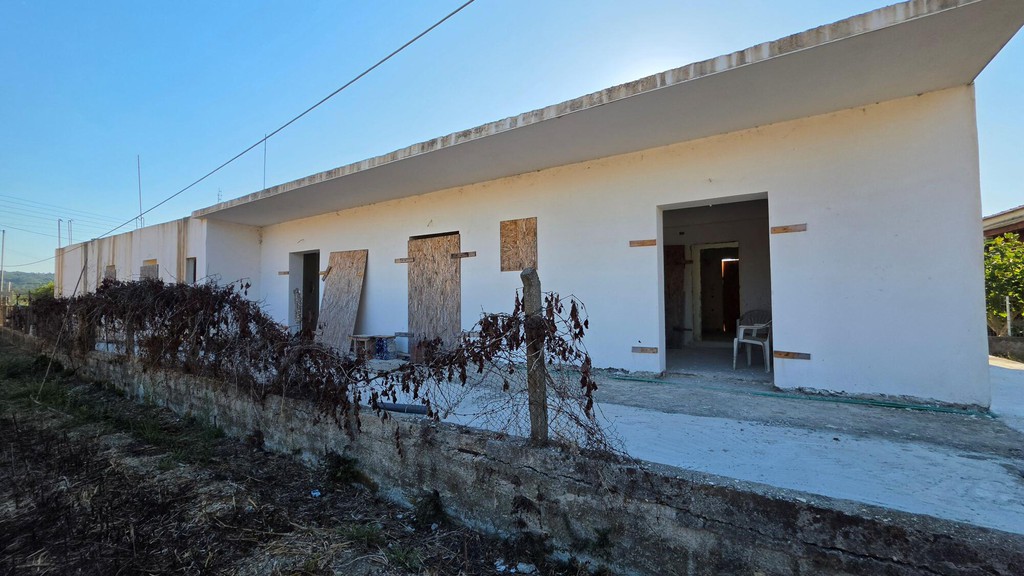Επιχειρηματικό κτίριο 166 τ.μ. πρός ενοικίαση, Ν. Κέρκυρας, Κέρκυρα
