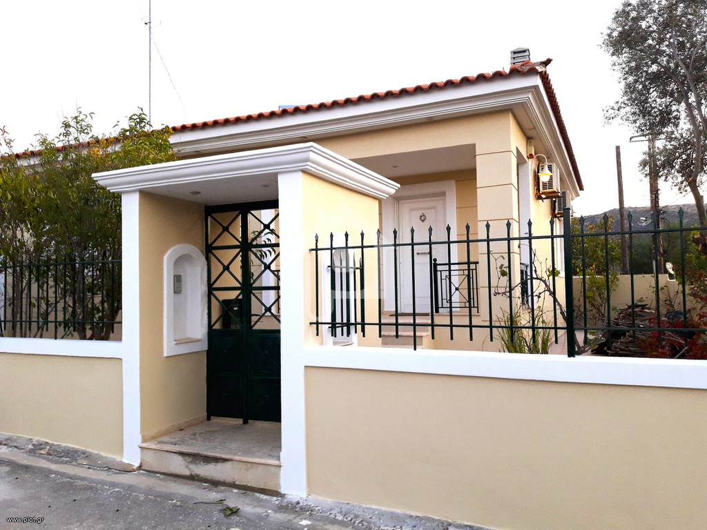 Μονοκατοικία 107 τ.μ. πρός ενοικίαση, Αττική - Υπόλοιπο, Παλαιά Φώκαια