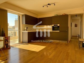 Διαμέρισμα 115 τ.μ. πρός πώληση, Πειραιάς, Καστέλλα-thumb-1