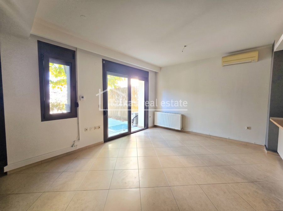 Μεζονέτα 60 τ.μ. πρός πώληση, Θεσσαλονίκη - Περιφ/Κοί Δήμοι, Καλαμαριά