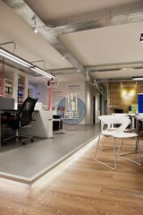 Office 210 sqm for rent