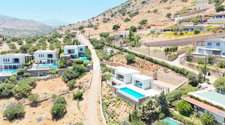 Villa 286 sqm for sale