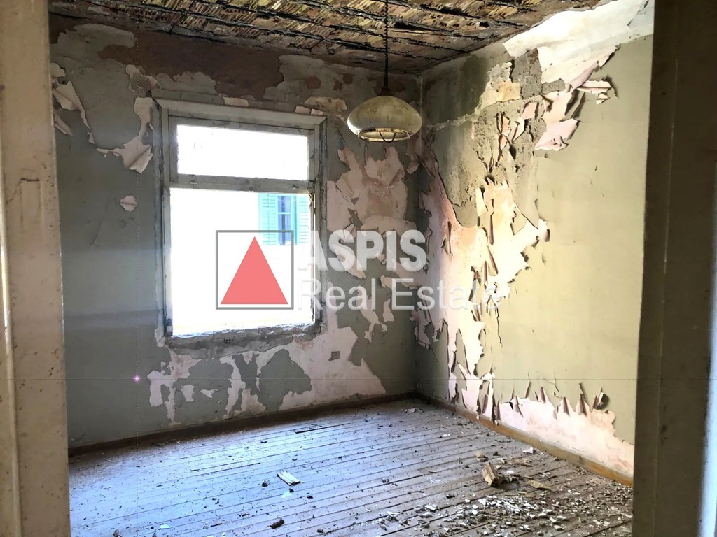 Μονοκατοικία 220 τ.μ. προς πώληση, Πλάκα Αθήνας