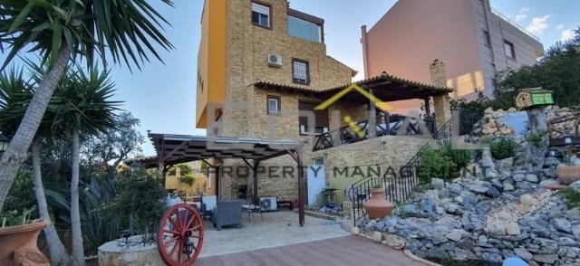 Βίλλα 320 τ.μ. πρός πώληση, Αττική - Υπόλοιπο, Παλαιά Φώκαια