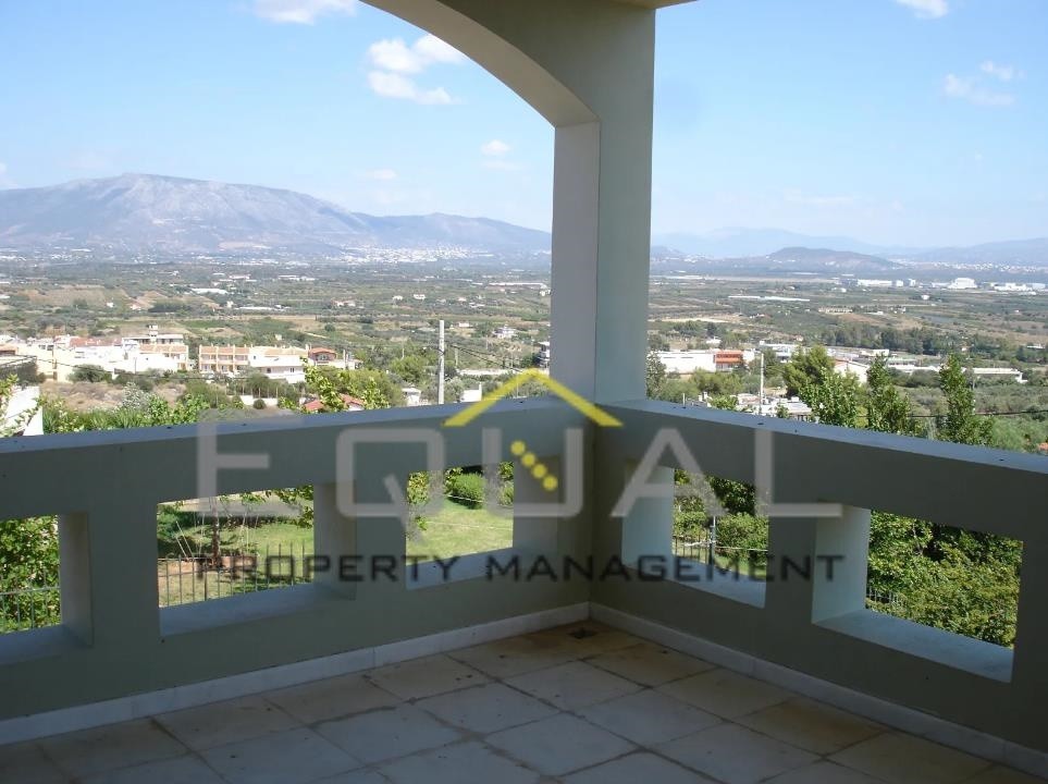 Βίλλα 490 τ.μ. πρός πώληση, Αττική - Υπόλοιπο, Μαρκόπουλο