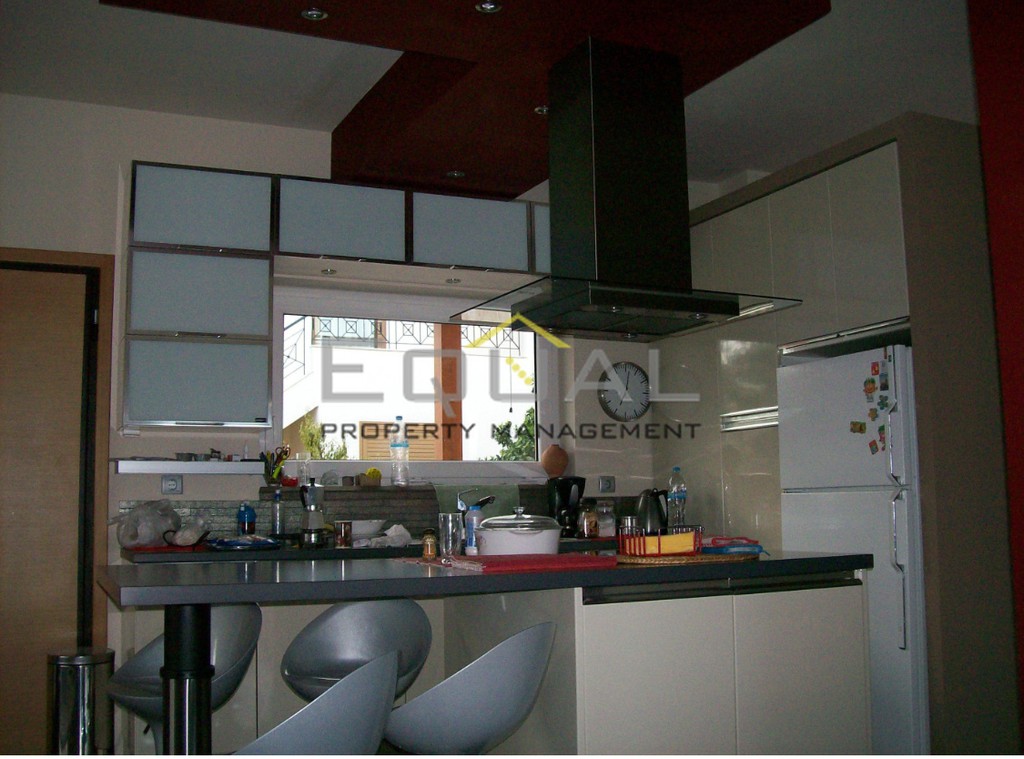 Βίλλα 280 τ.μ. πρός πώληση, Αθήνα - Ανατολικά Προάστια, Αρτέμιδα (λούτσα)