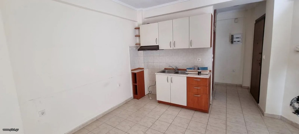 Studio / γκαρσονιέρα 450 τ.μ. πρός ενοικίαση, Θεσσαλονίκη - Κέντρο, Νέα Παραλία