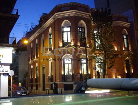 Επιχειρηματικό κτίριο 850 τ.μ. προς πώληση