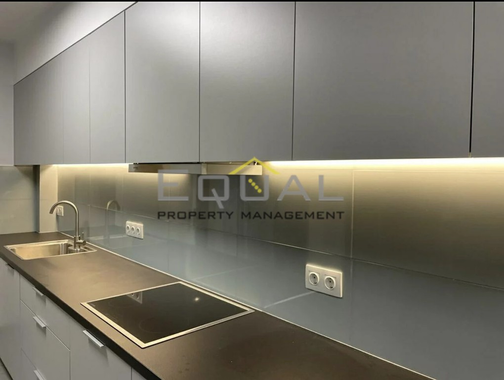 Loft 70 τ.μ. προς πώληση, Εξάρχεια