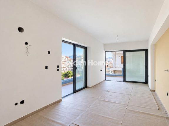 Διαμέρισμα 65 τ.μ. για πώληση, Πειραιάς, Καστέλλα