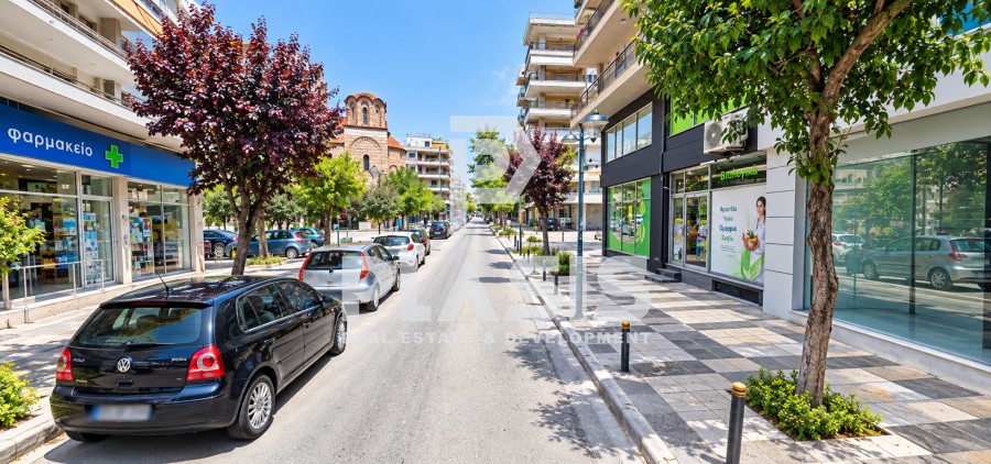 Κατάστημα 109 τ.μ. προς ενοικίαση, Δέρκων