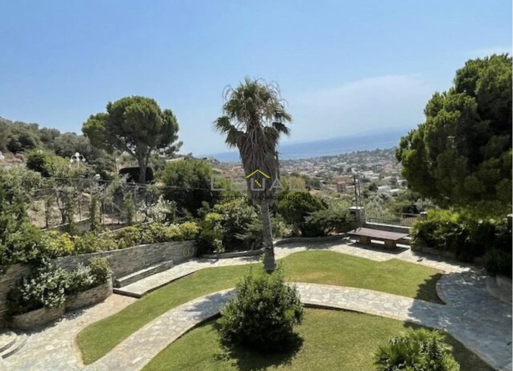 Βίλλα 530 τ.μ. πρός πώληση, Αττική - Υπόλοιπο, Καλύβια Θορικού