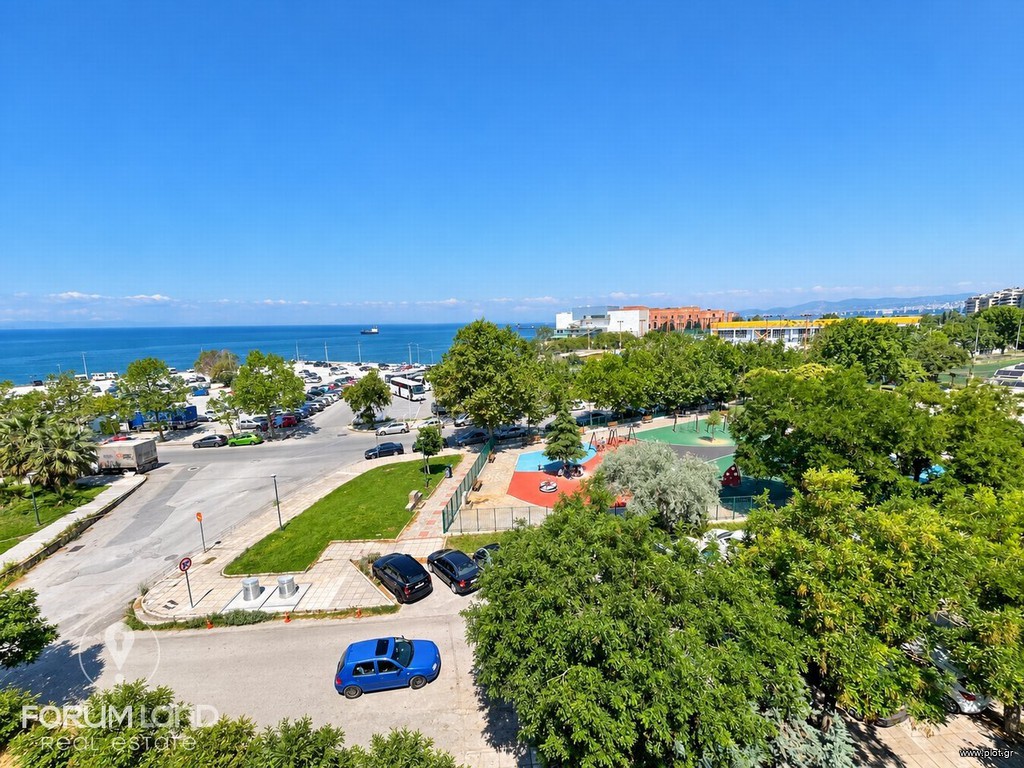 Διαμέρισμα 170 τ.μ. πρός ενοικίαση, Θεσσαλονίκη - Περιφ/Κοί Δήμοι, Καλαμαριά