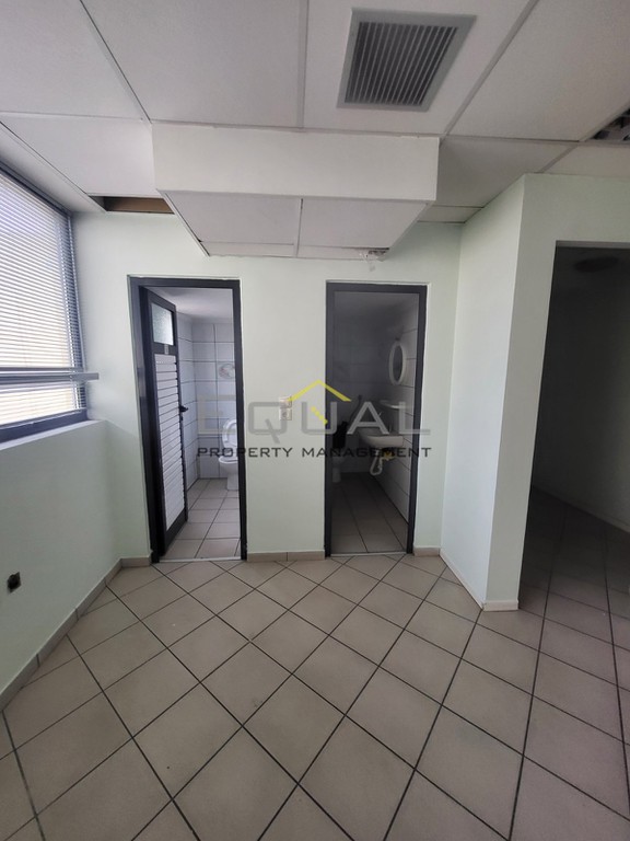 Γραφείο 330 τ.μ. πρός ενοικίαση, Αθήνα - Βόρεια Προάστια, Νέα Ιωνία