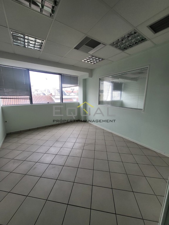 Γραφείο 330 τ.μ. πρός ενοικίαση, Αθήνα - Βόρεια Προάστια, Νέα Ιωνία