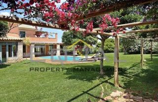 Villa 300 sqm for rent
