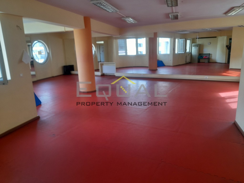 Επιχειρηματικό κτίριο 1.550 τ.μ. προς πώληση, Αθήνα - Κέντρο, Κολωνός - Κολοκυνθούς
