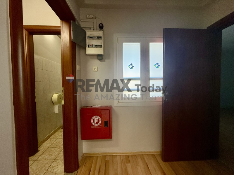 Γραφείο 125 τ.μ. πρός ενοικίαση, Θεσσαλονίκη - Περιφ/Κοί Δήμοι, Καλαμαριά